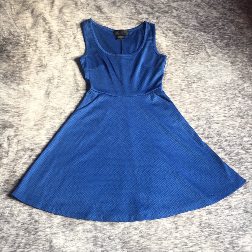 Beautiful A-line Dress with Scoop Neck